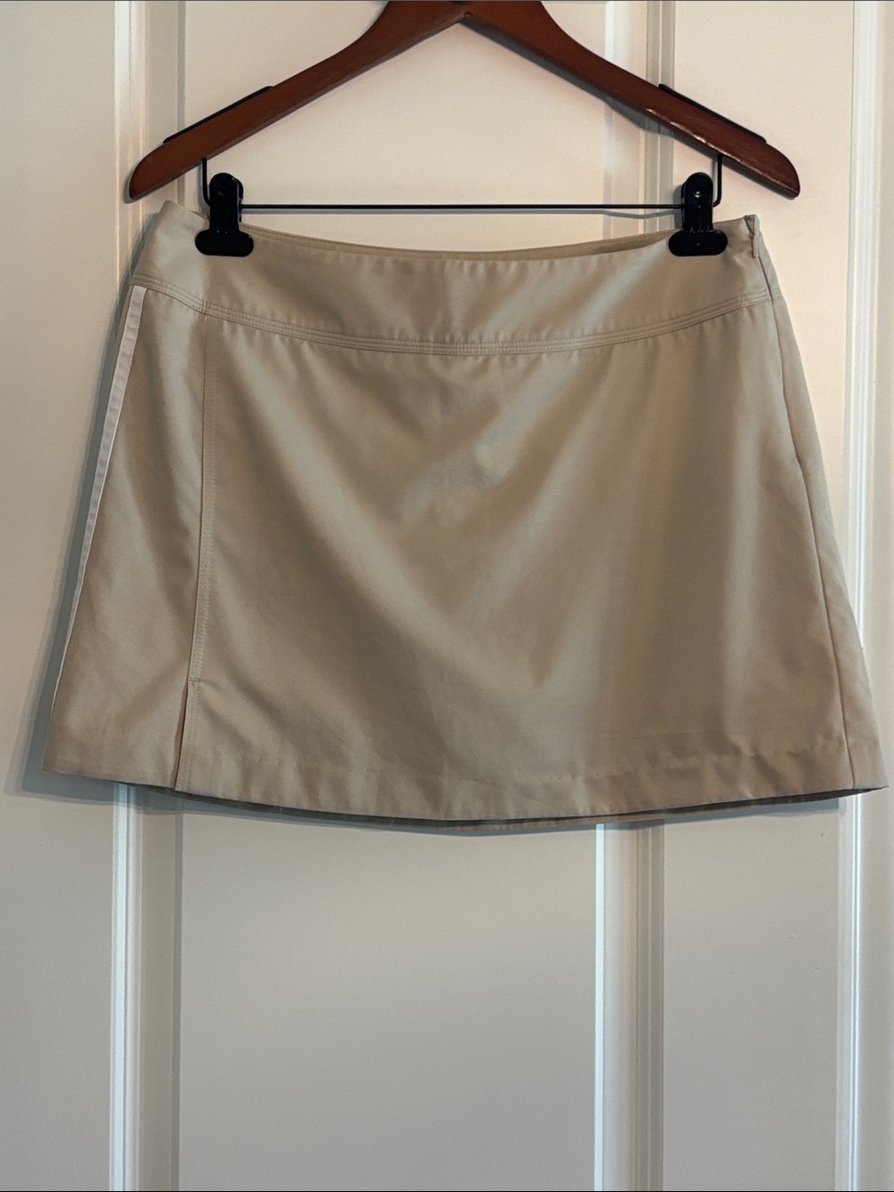 Adidas Beige ClimaCool Golf Tennis Athleisure Skort - Size 8